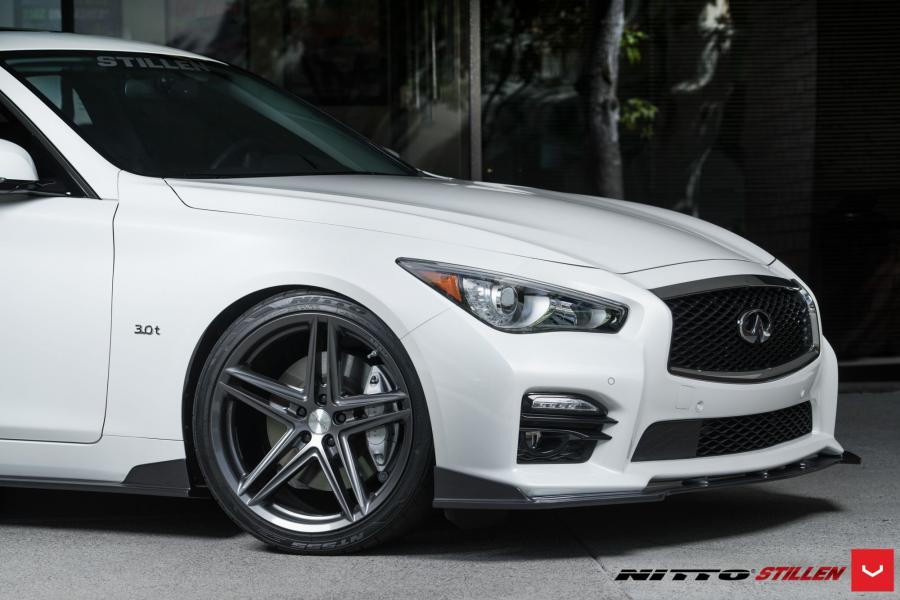  Infiniti Q50 on Vossen Wheels (VFS5) 2016 года  (фото 3 из 9)